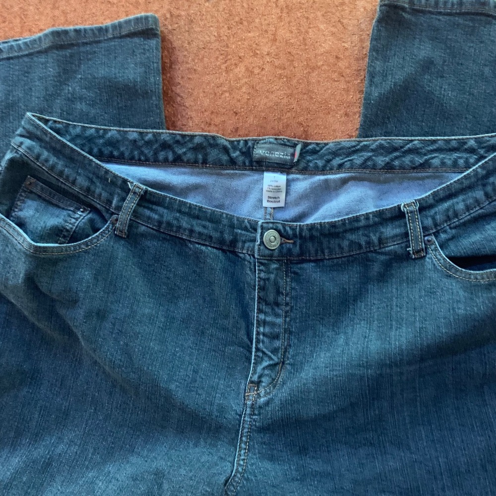 Venezia Womens 7 Petite Stretch Bootcut Jeans Dark Wash Blue Denim Mid Rise - Picture 2 of 9